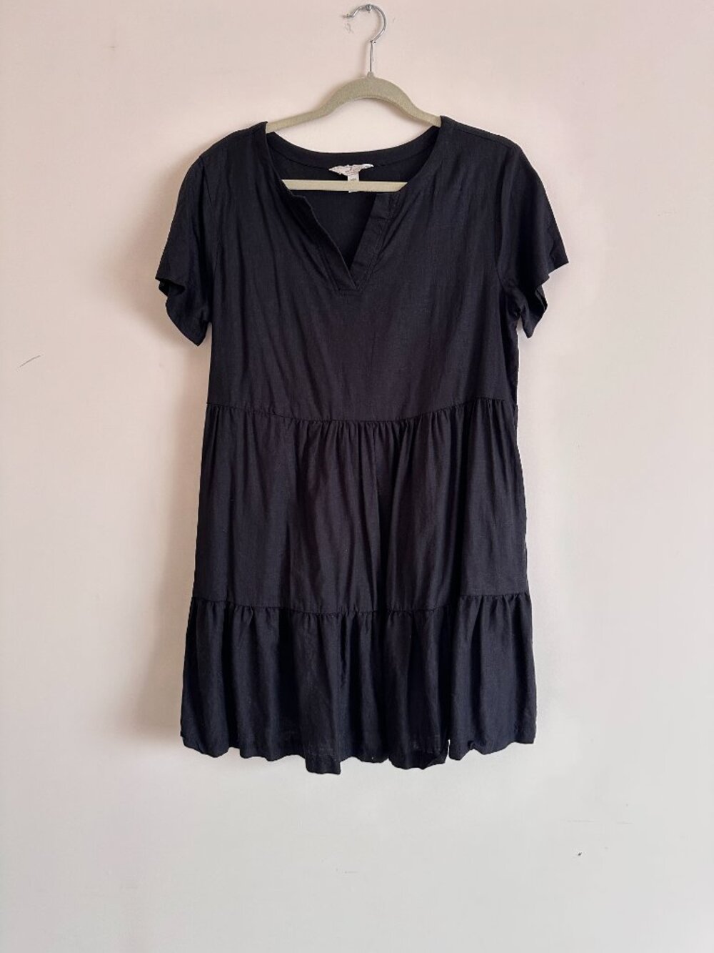 Black Short Sleeve Linen Blend V-Neck Tiered Dress